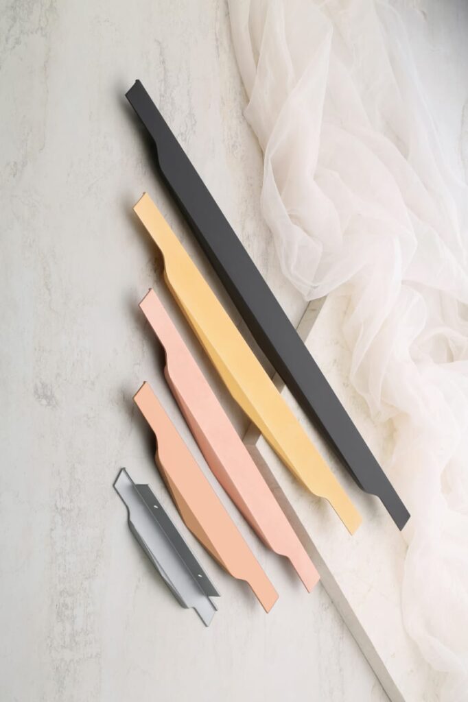 Altitude F-DIAMOND Profile Handle catalogue product