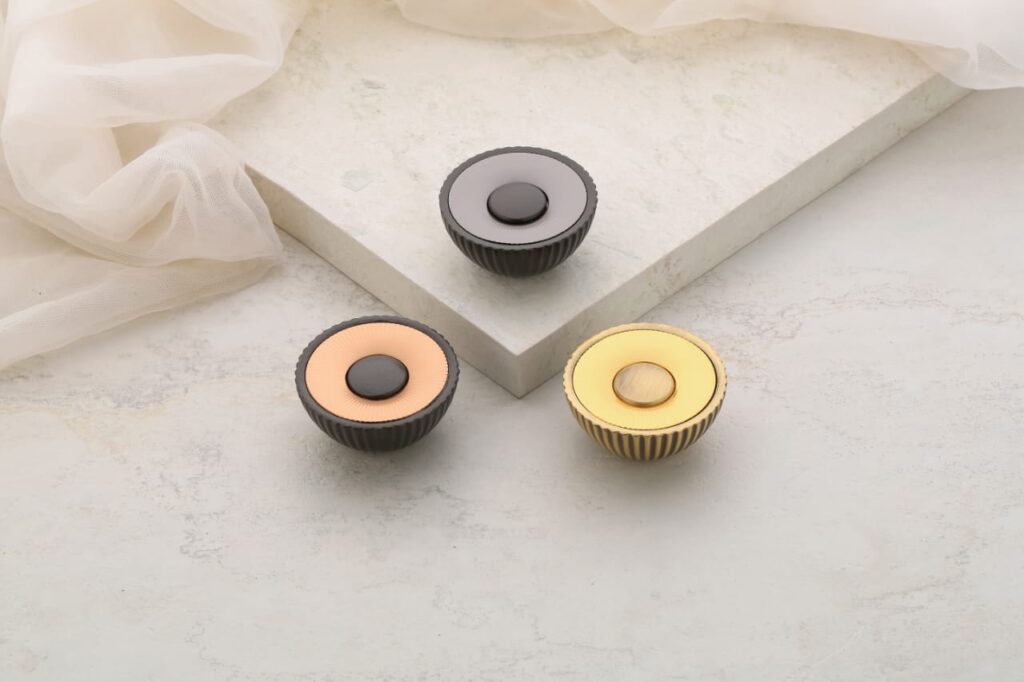 Altitude 3264 Knobs catalogue product