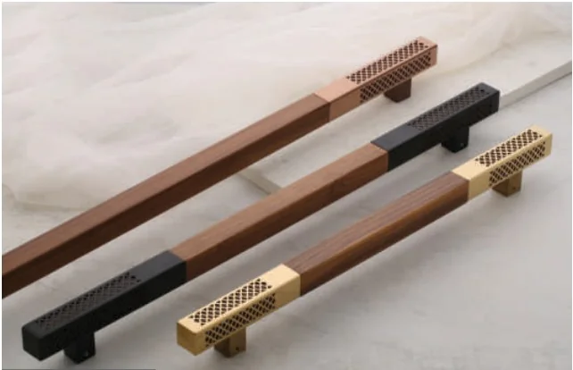 Altitude 307 Main Door Handle catalogue product