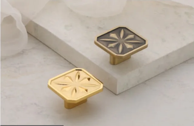 Altitude 3253 Knobs catalogue product