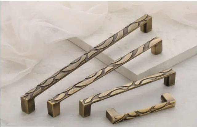 Altitude 5025 Cabinet Handle catalogue product