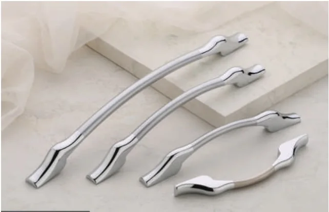 Altitude CAMEL Cabinet Handle catalogue product