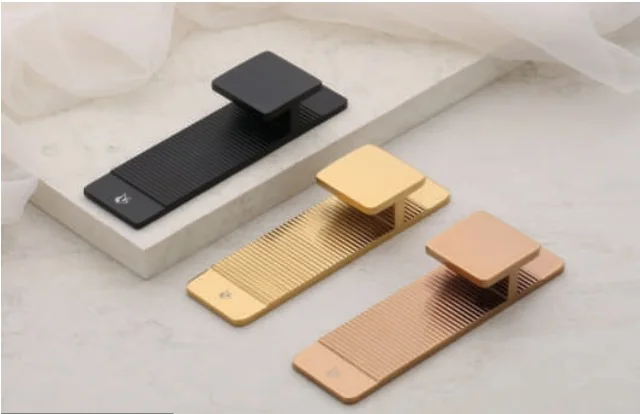 Altitude FINCH Knobs catalogue product