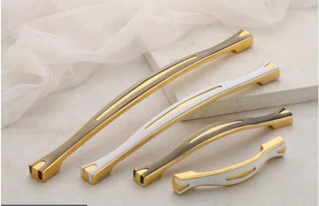 Altitude L-136 Cabinet Handle catalogue product